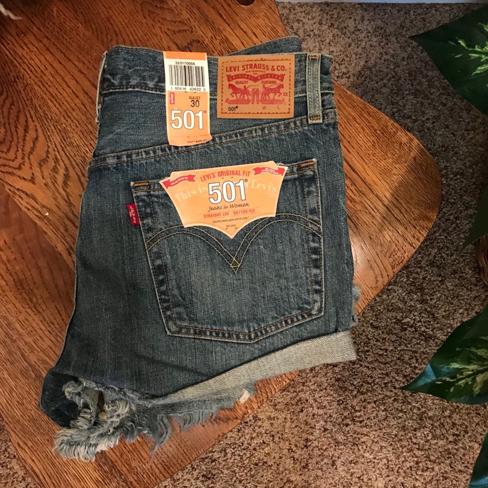 [Levi’s] 501 shorts
